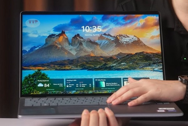 Laptop Dell Inspiron 16 5640 71053723 TTP