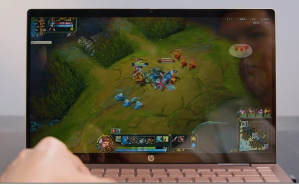 Laptop HP Pavilion X360 14-ek2024TU 9Z2V6PA TTP