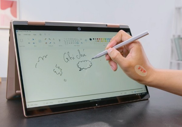 Laptop HP Pavilion X360 14-ek2027TU 9Z2V9PA TTP