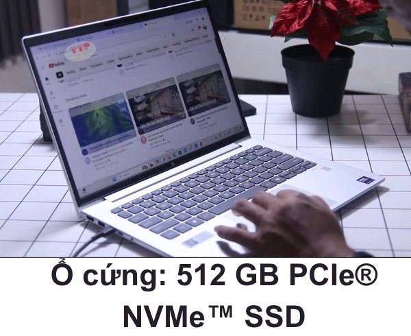 Laptop HP ProBook 440 G11 A74B4PT TTP