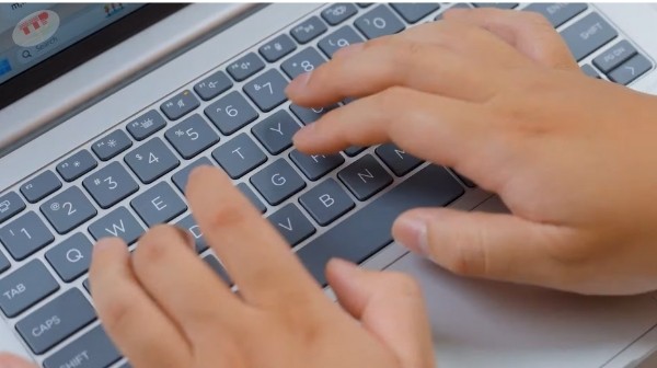 Laptop HP ProBook 445 G11 A8WR4PT TTP