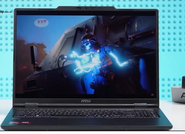 ​ Laptop MSI Venture A16 AI+ A3HMG-017VN TTP