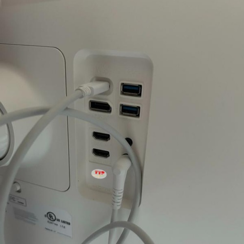 àn hình LCD LG 27UP850N