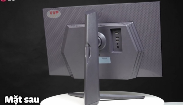 Màn hình LG UltraGear 27GR75Q-B 27 inch TTP