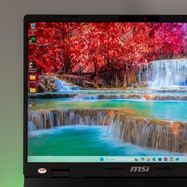 MSI Crosshair 16 HX AI D2XWFKG-036VN