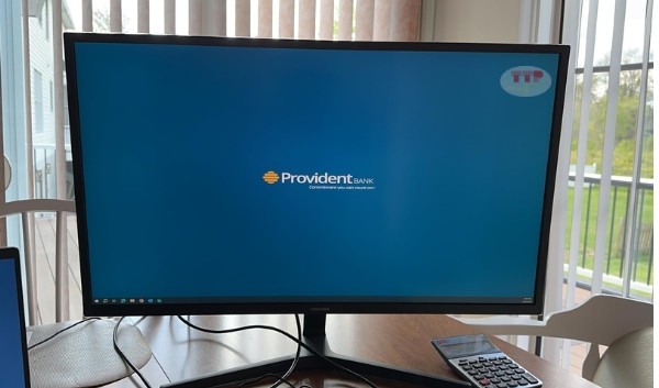 Màn hình Samsung LS27D700EAEXXV 27 inch TTP