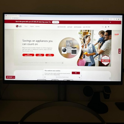 àn hình LCD LG 27UP850N