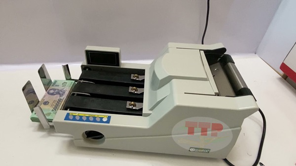 Máy đếm tiền OUDIS 9899A