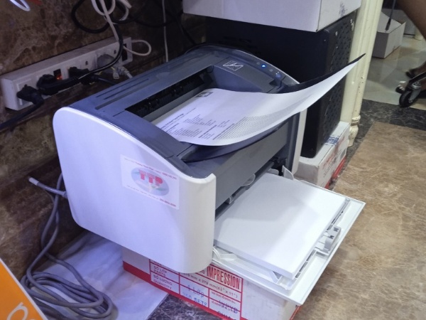 Máy in 2900 sử dụng loại mực nào tốt nhất