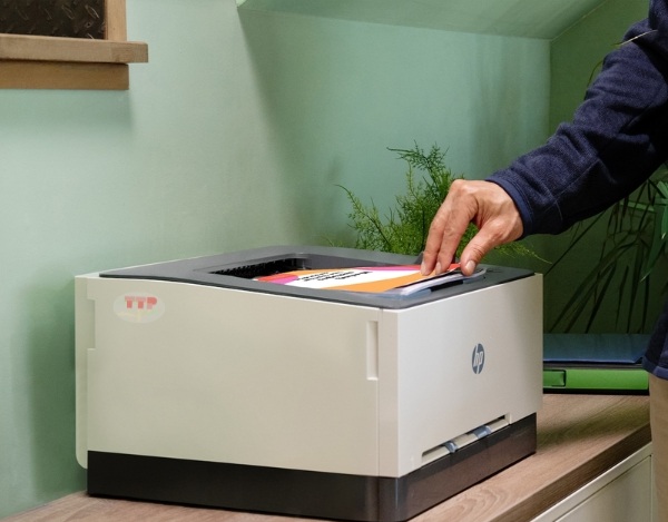 Máy in HP Color LaserJet Pro 3202dn 8D7L0A TTP