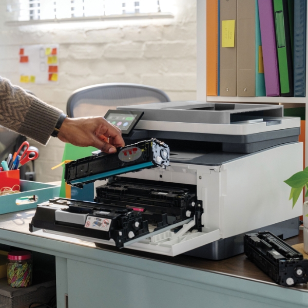 Máy in HP Color LaserJet Pro 3302fdn 499Q7F TTP