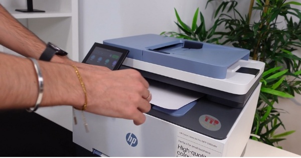 Máy in HP Color LaserJet Pro 3302sdw 499Q6F TTP