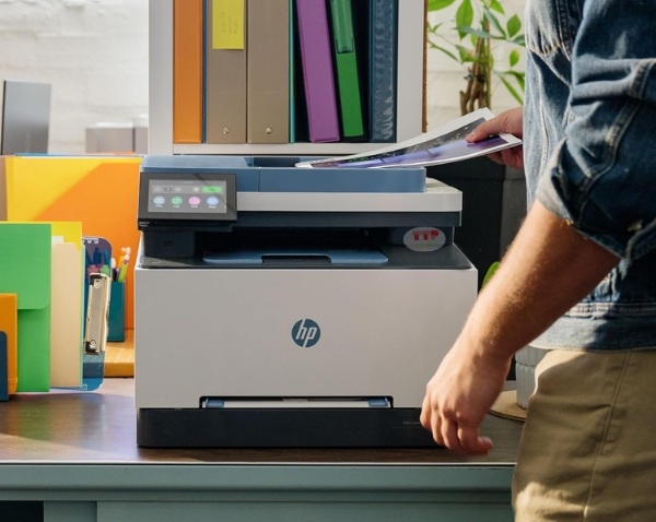 Máy in HP Color LaserJet Pro 3302sdw 499Q6F TTP