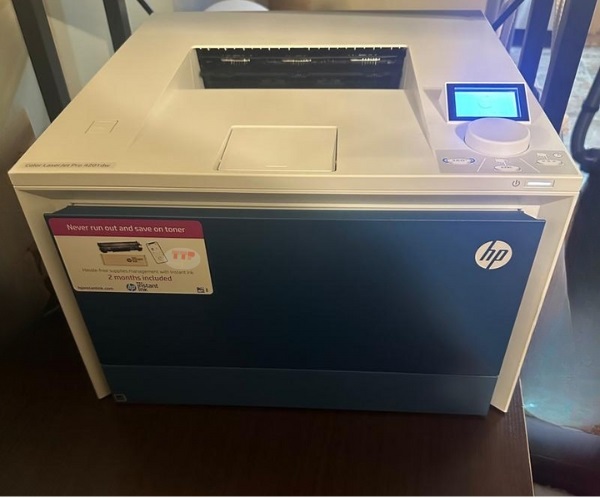 Máy in HP Color LaserJet Pro 4203DW TTP