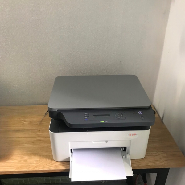 Máy in HP Laser MFP 136W 4ZB86A TTP
