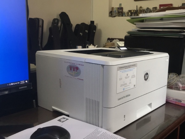 Máy in HP LaserJet Pro 4003Dw 2Z610A