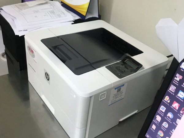 Máy in HP LaserJet Pro M404Dw