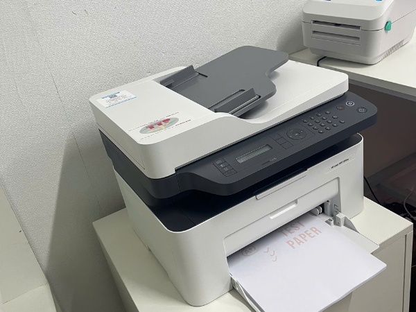 Máy in laser HP 139Fnw