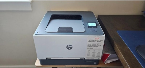 Máy in laser màu HP Color LaserJet Pro 3203dn TTP