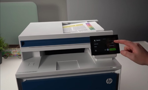 Máy in màu HP Color LaserJet Pro MFP 4303dw TTP