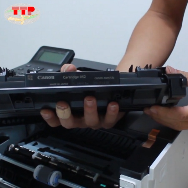 Hộp mực Canon 052