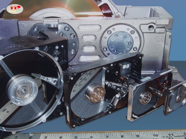 nên chọn ổ cứng hãng nào