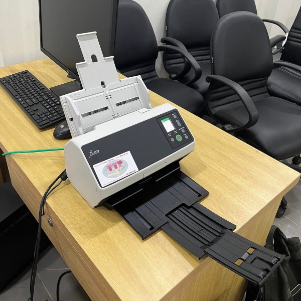 Máy scan Ricoh Fi-8170