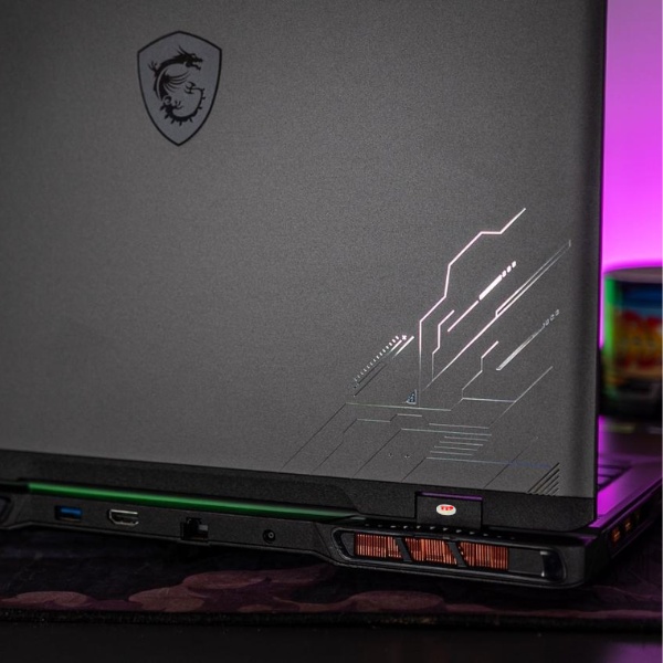 MSI Crosshair 16 HX AI D2XWFKG-036VN