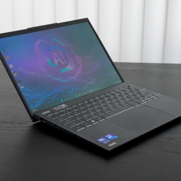 MSI Prestige 13 AI+ Evo A2VMG-062VN