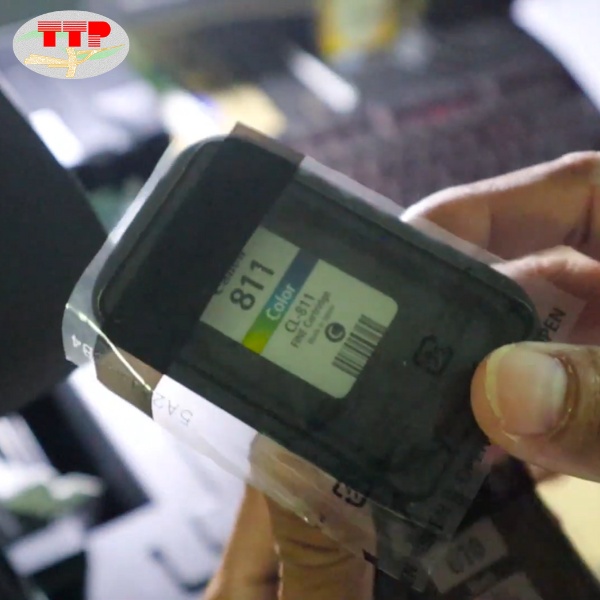 Hộp mực Canon CL 811