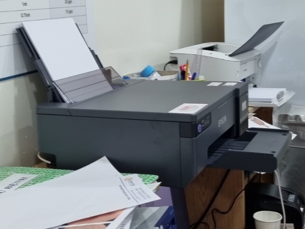 máy in ảnh 6 màu