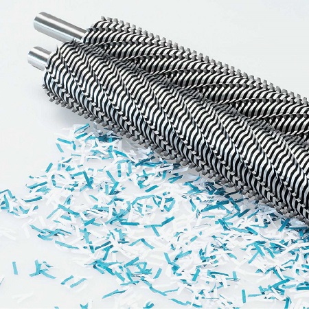 Máy hủy giấy Ziba HC 39 có lưỡi dao được bảo hành 5 năm