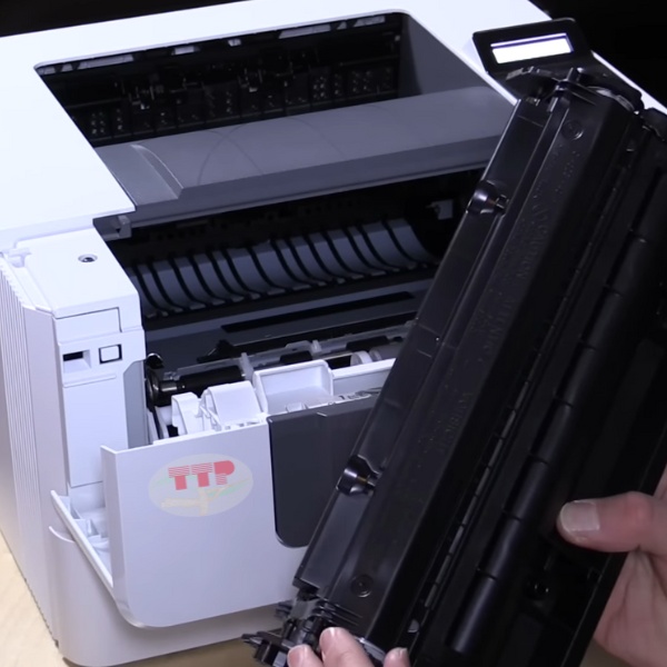 Hộp mực HP 26A